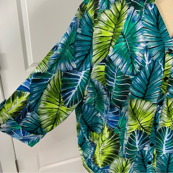 Plus tropical print button down blouse shirt by Catherines 22 / 24 petite - Picture 6 of 8
